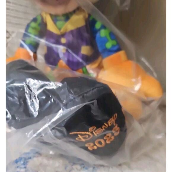 Disney 2023 Halloween Mickey Mouse Glow in the Dark Plush Stuffed Toy 15" - Picture 4 of 7